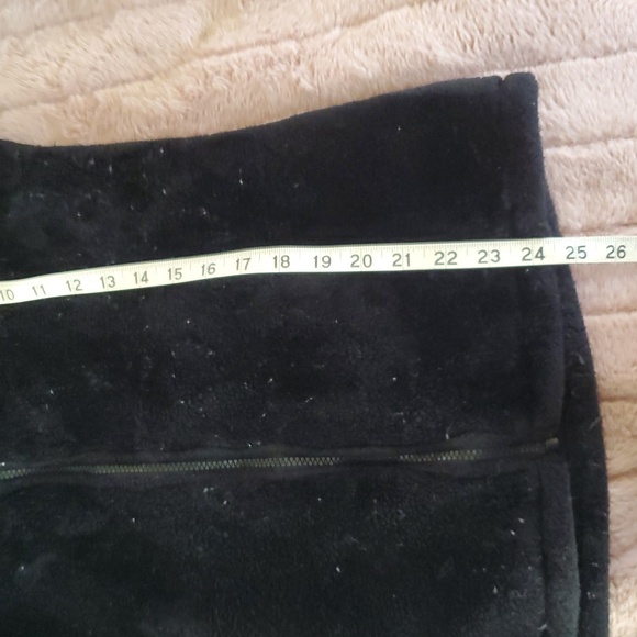 Black Fleece Jacket - Picture 7 of 7